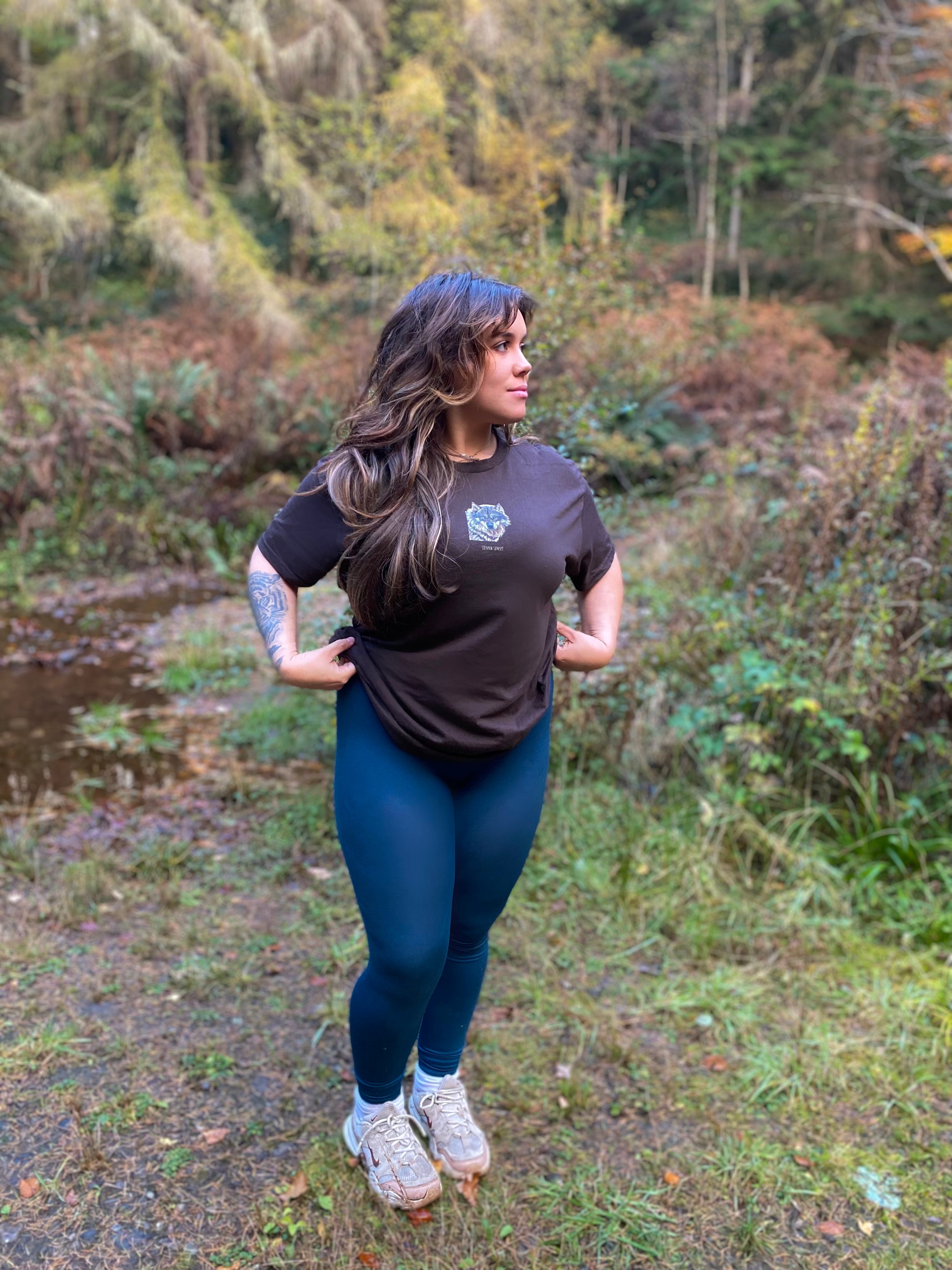 The wolf short sleeve shirt